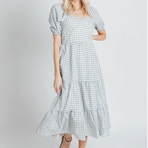 The Fredrick Gingam Puff Sleeve Dress in Green